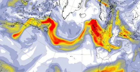 Copernicus Infrared image showing smoke travelling from North America across the Atlantic to the UK